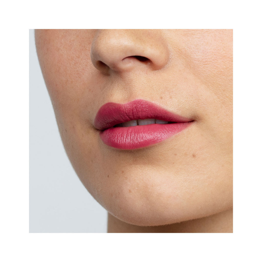 Antipodes Remarkably Red Lipstick_3