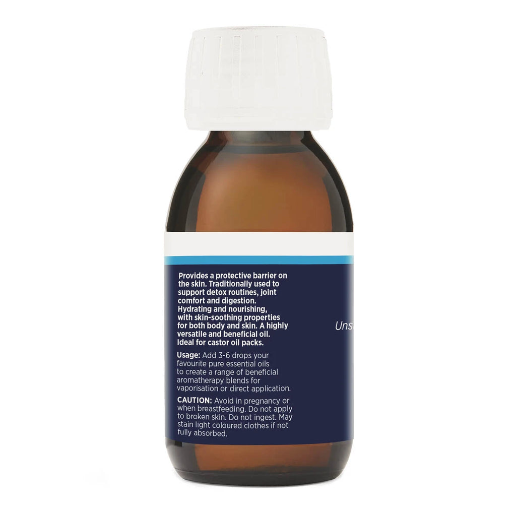 Back view of bottle of castor oil showing product benefits, usage and cautions.