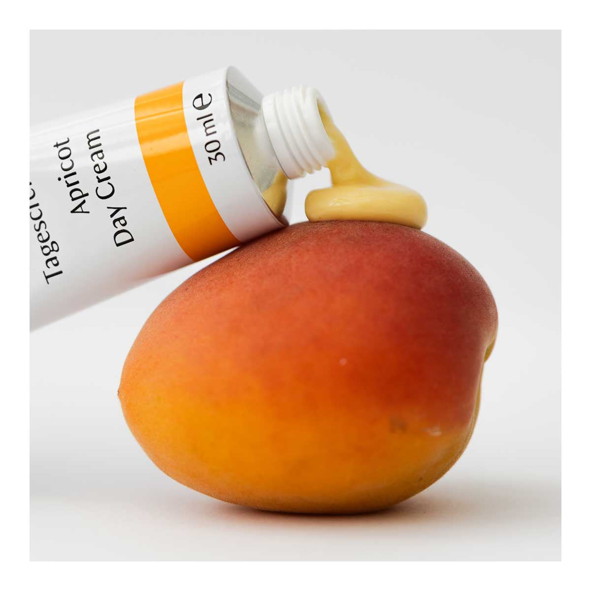 Dr Hauschka Apricot Day Cream _3